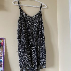 Floral printed romper(playsuit)